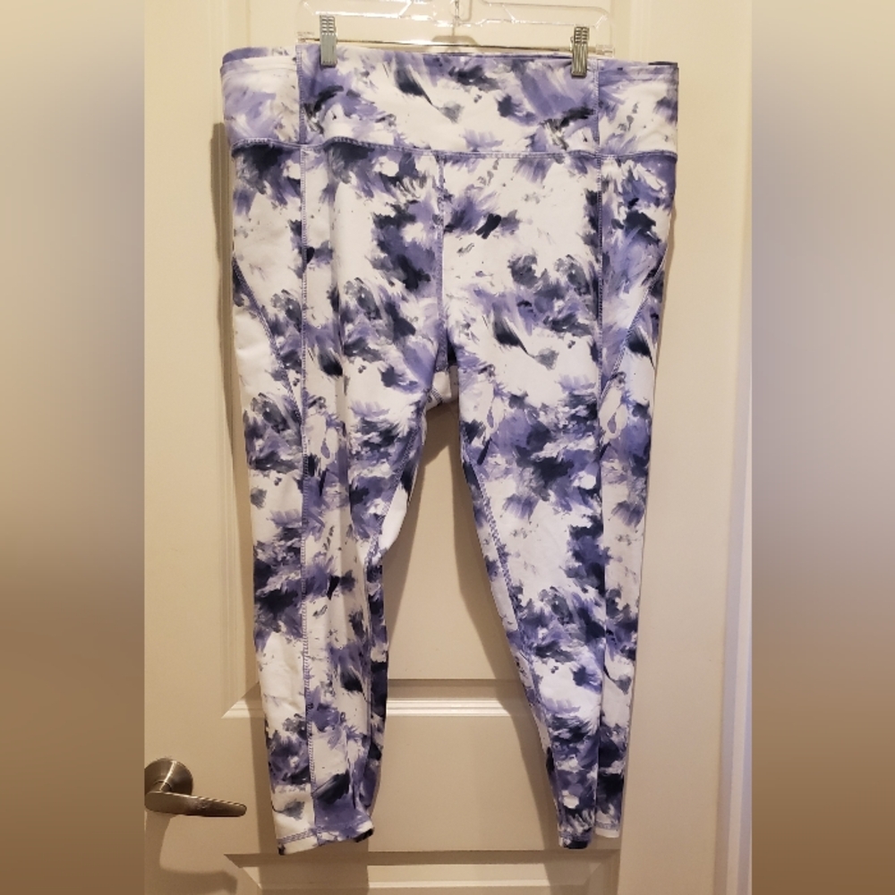 Marika Womens (Purple) Blue and White Patterned Activewear Leggings